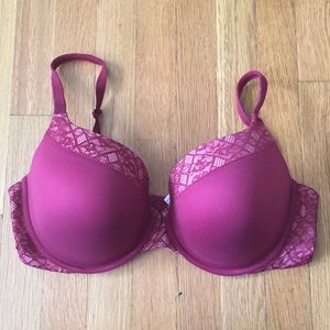 Victoria’s Secret 38DD Bra